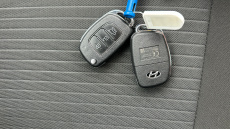 Hyundai i20 1.0T GDi 48V MHD SE Connect 5dr Petrol Hatchback